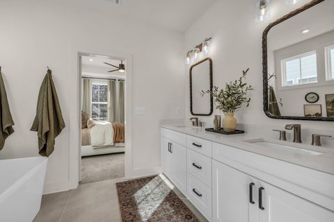 Tiny photo for 2544 Butlers Green Circle Cir, Chattanooga, TN 37421 (MLS # 1524627)