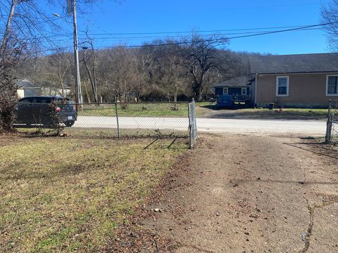 Tiny photo for 3401 Curtis Street, Chattanooga, TN 37406 (MLS # 1529532)