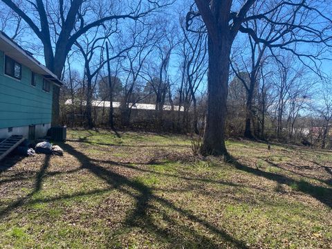 Tiny photo for 3401 Curtis Street, Chattanooga, TN 37406 (MLS # 1529532)