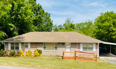 Photo of 767 Mauldeth Road, Chattanooga, TN 37415 (MLS # 1533160)