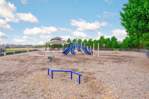 Tiny photo for 12901 Blakeslee Drive, Soddy Daisy, TN 37379 (MLS # 1529992)