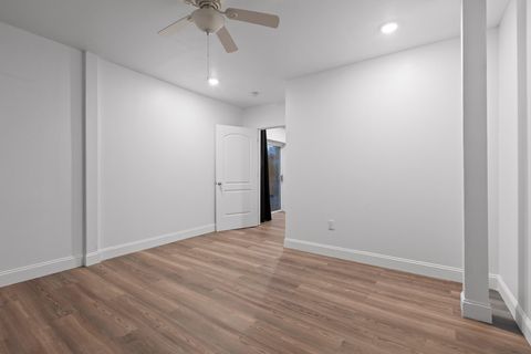 Tiny photo for 800 Barton Avenue, Chattanooga, TN 37405 (MLS # 1516180)
