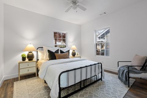 Tiny photo for 800 Barton Avenue, Chattanooga, TN 37405 (MLS # 1516180)