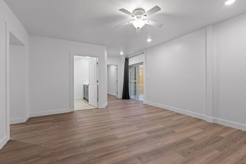 Tiny photo for 800 Barton Avenue, Chattanooga, TN 37405 (MLS # 1516180)