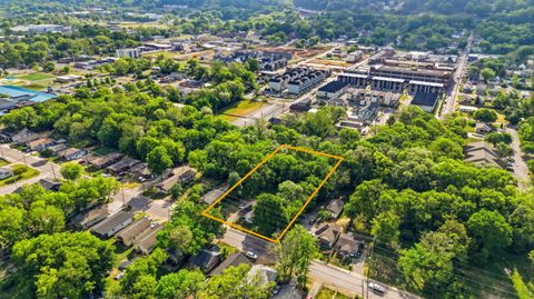 Photo of 1810 S Kelley Street, Chattanooga, TN 37404 (MLS # 1535099)