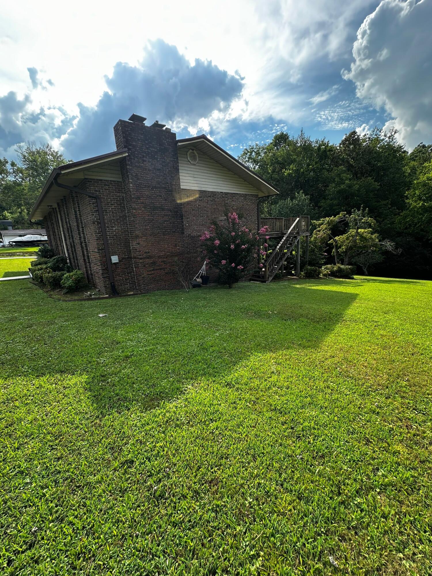 111 Hutton Court