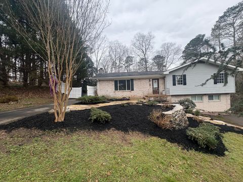 Photo of 198 Hickory Circle, Ringgold, GA 30736 (MLS # 1529062)