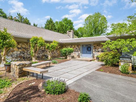 Photo of 615 Springhill Drive NE, Cleveland, TN 37312 (MLS # 1532357)