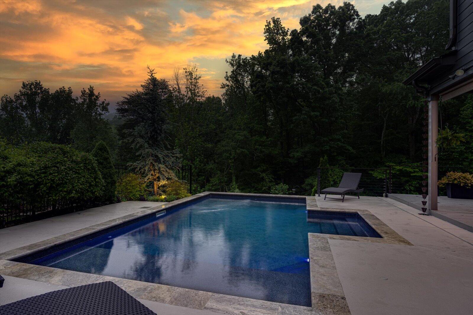 1712 Seven Pines Lane, Chattanooga, Tennessee image 2