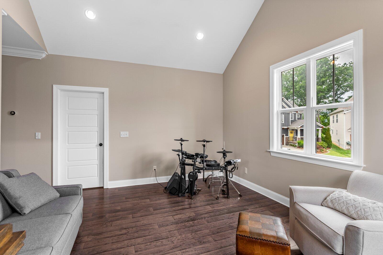 1712 Seven Pines Lane, Chattanooga, Tennessee image 14