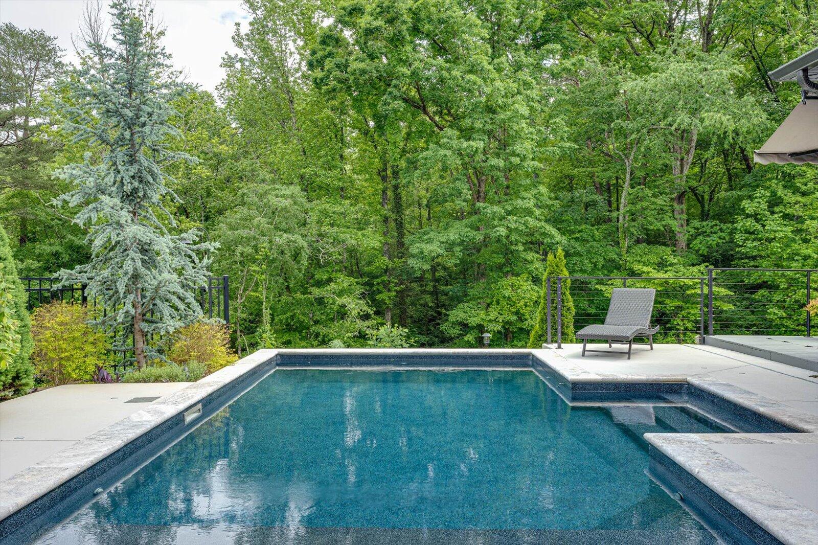 1712 Seven Pines Lane, Chattanooga, Tennessee image 23