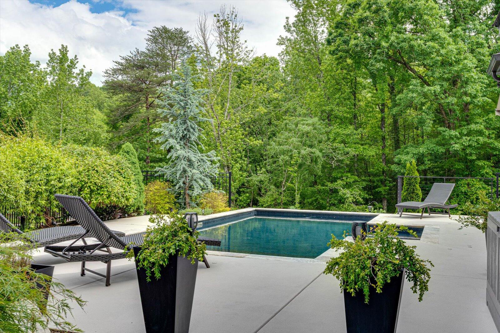 1712 Seven Pines Lane, Chattanooga, Tennessee image 22