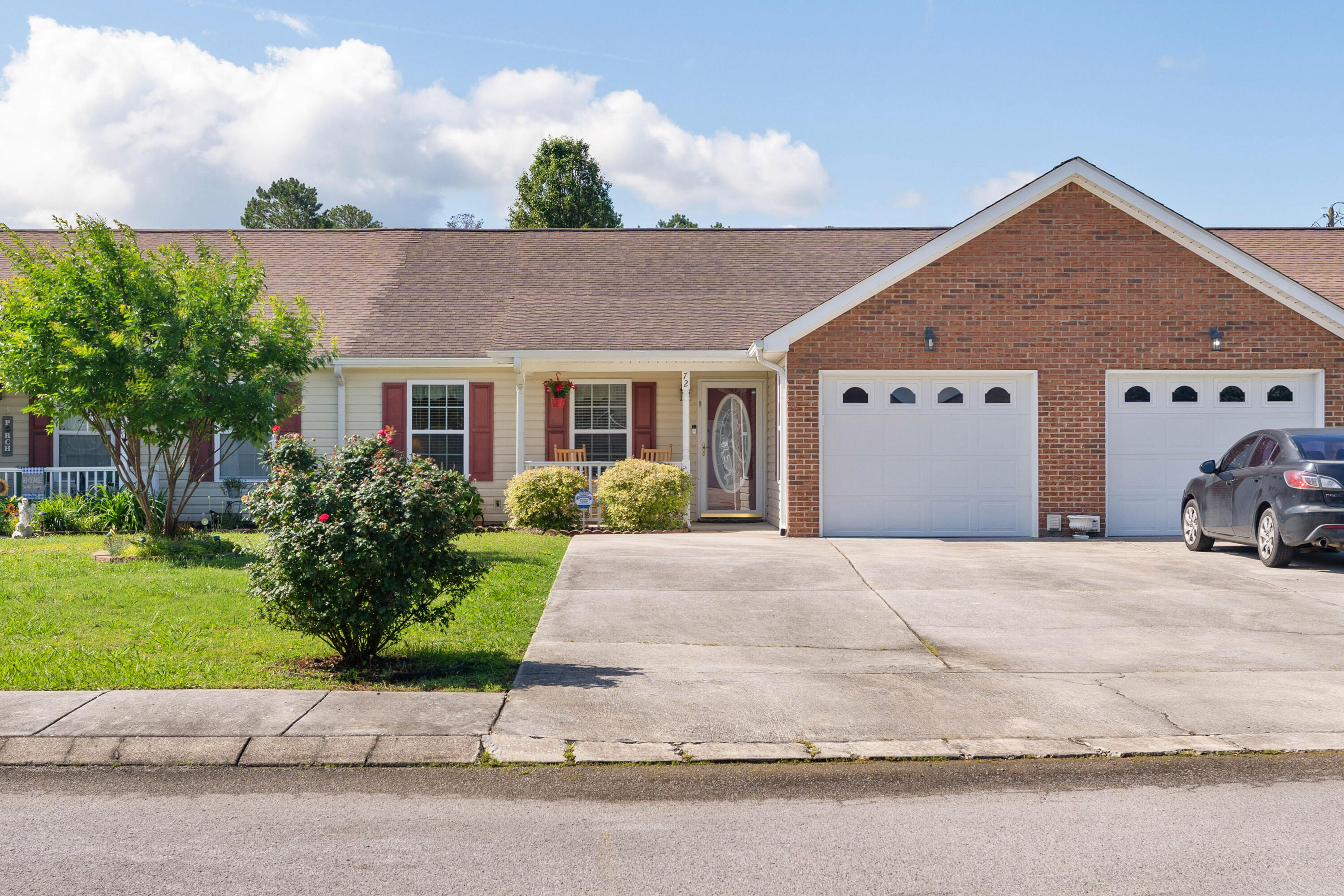 72 Anchor Drive, Rossville, Georgia image 2
