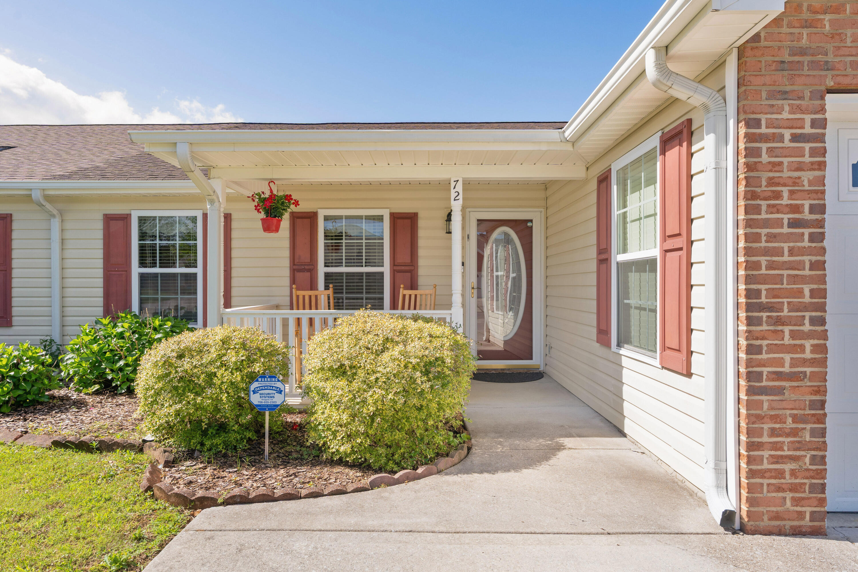 72 Anchor Drive, Rossville, Georgia image 4