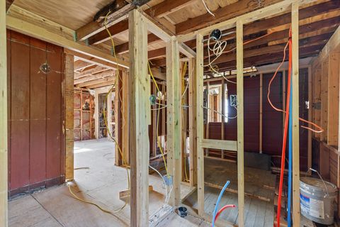 Tiny photo for 504 Gurley Street, Chattanooga, TN 37405 (MLS # 1524654)