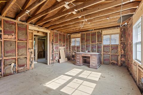 Tiny photo for 504 Gurley Street, Chattanooga, TN 37405 (MLS # 1524654)