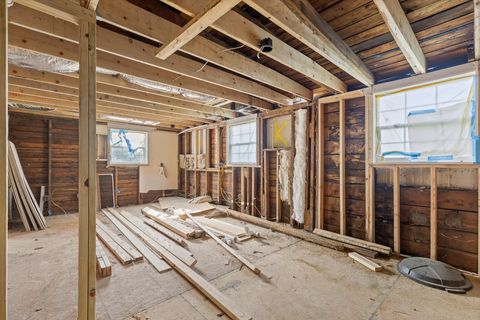 Tiny photo for 504 Gurley Street, Chattanooga, TN 37405 (MLS # 1524654)