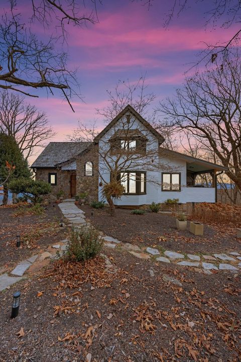 Photo of 89 Halifax Farm Lane, Rising Fawn, GA 30738 (MLS # 1524280)