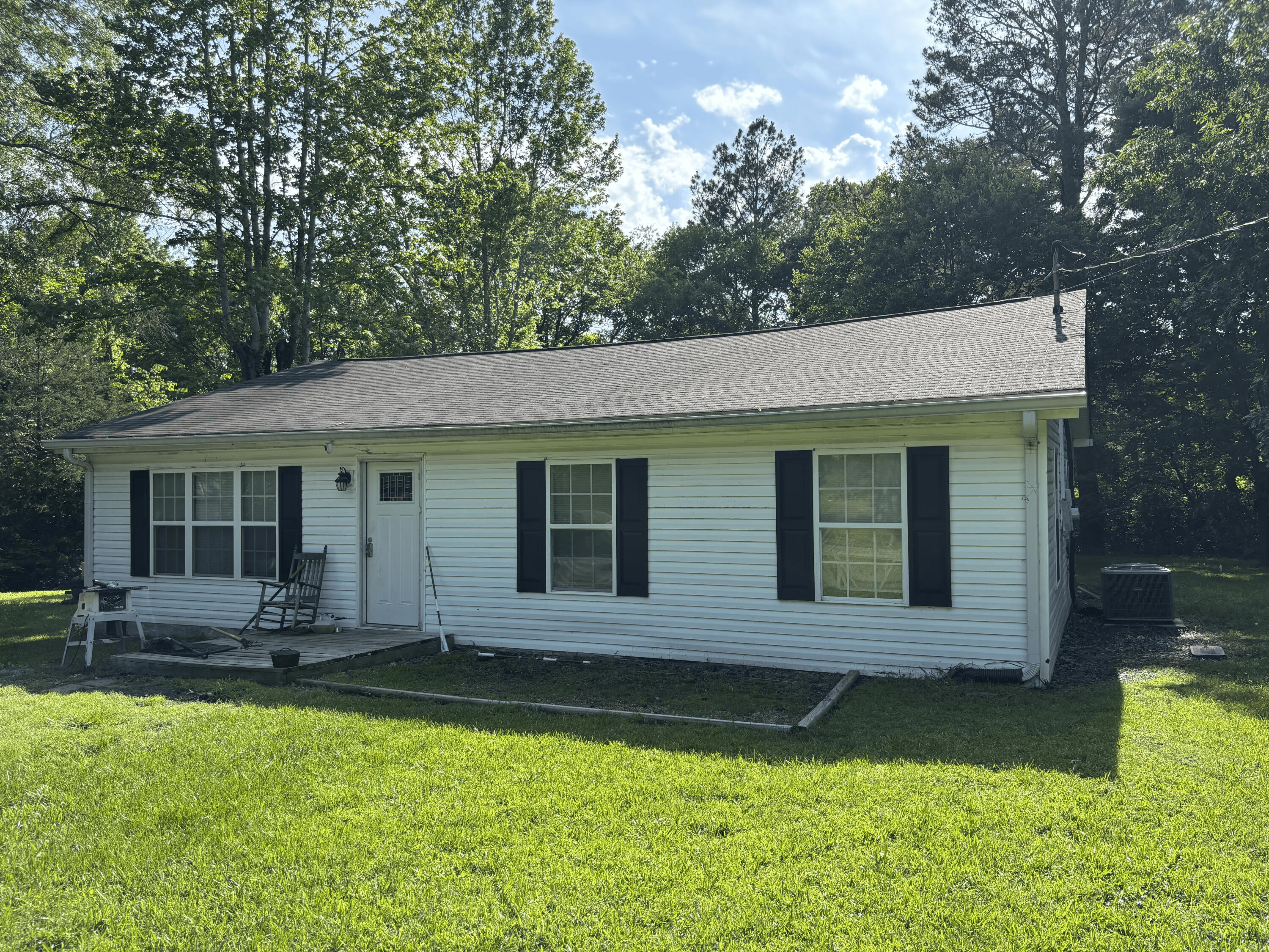 155 Red Road, Chatsworth, Georgia image 2