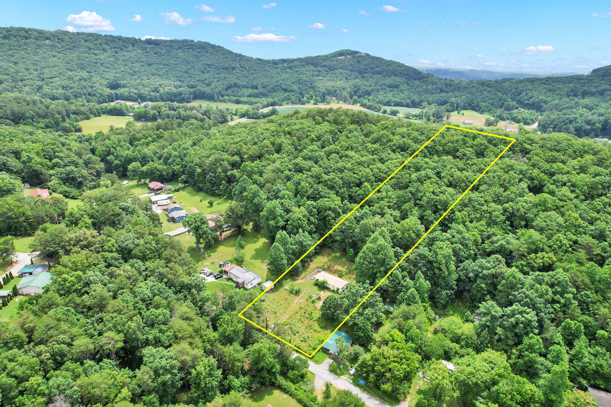 1241 Upper Cove Loop