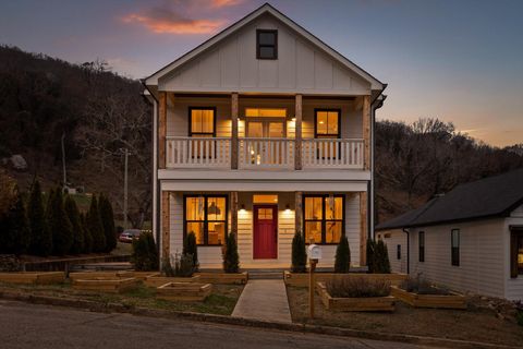 Photo of 3819 Longview Drive, Chattanooga, TN 37409 (MLS # 1525057)