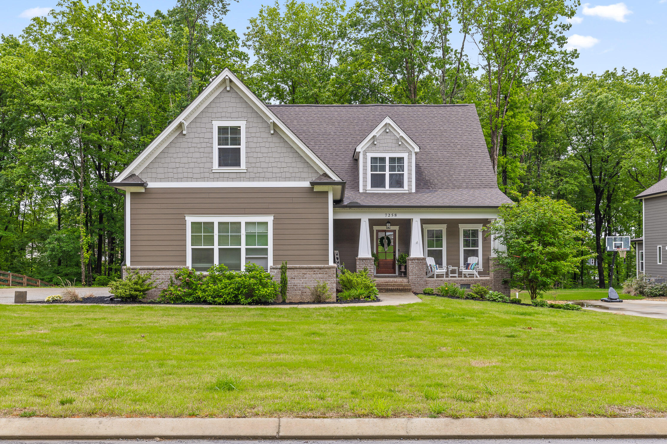 7258 Grey Hawk Trail, Signal Mountain, Tennessee image 1