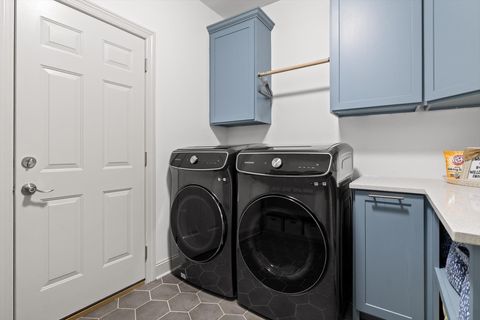 Tiny photo for 848 Willcrest Drive, Chattanooga, TN 37405 (MLS # 1526017)