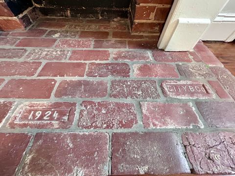 Tiny photo for 605 Lytle Street, Chattanooga, TN 37405 (MLS # 1525078)