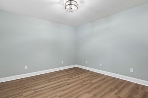 Tiny photo for 825 Stellar View, Chattanooga, TN 37405 (MLS # 1521684)