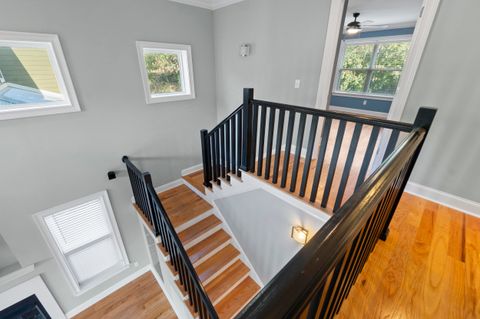 Tiny photo for 825 Stellar View, Chattanooga, TN 37405 (MLS # 1521684)