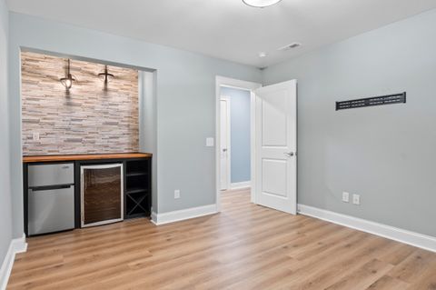 Tiny photo for 825 Stellar View, Chattanooga, TN 37405 (MLS # 1521684)