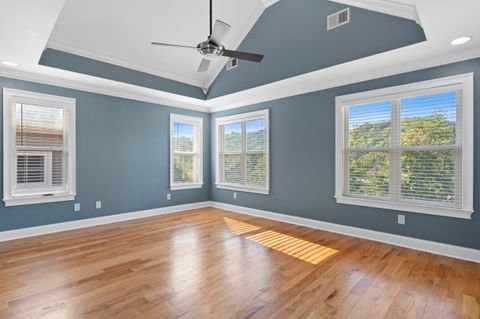 Tiny photo for 825 Stellar View, Chattanooga, TN 37405 (MLS # 1521684)