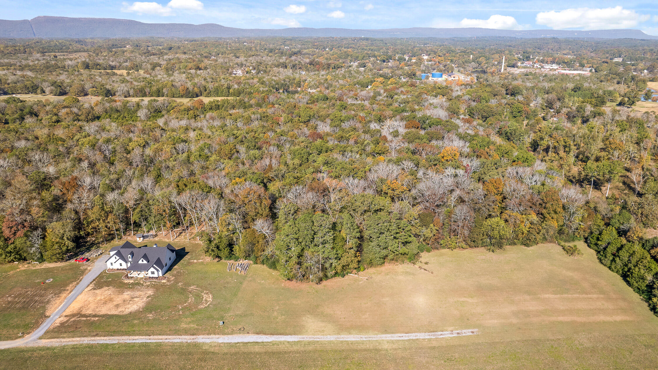 327 Starr Hawk Lane, Chickamauga, Georgia image 4