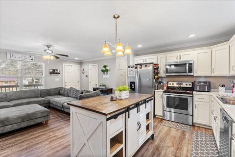 Tiny photo for 909 Hickory Street, Jasper, TN 37347 (MLS # 1528584)