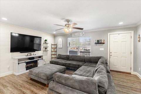 Tiny photo for 909 Hickory Street, Jasper, TN 37347 (MLS # 1528584)