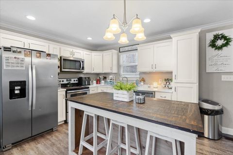 Tiny photo for 909 Hickory Street, Jasper, TN 37347 (MLS # 1528584)