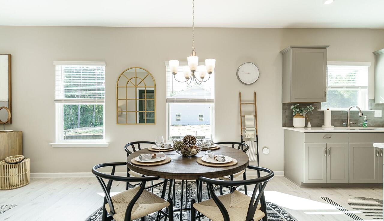 8829 Meadowvale Court, Ooltewah, Tennessee image 3