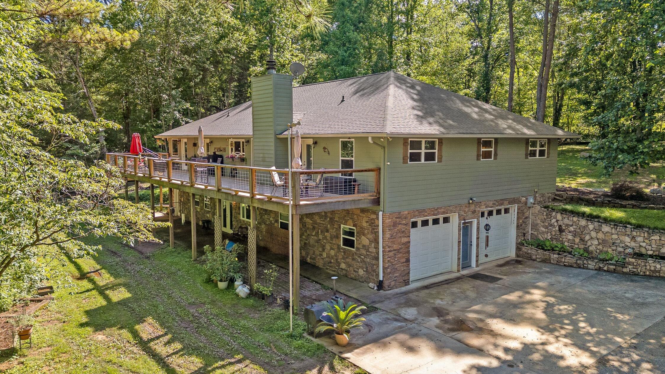 204 Chapman Court