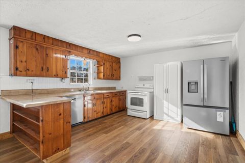 Tiny photo for 171 Keith Street, Dalton, GA 30721 (MLS # 1526619)