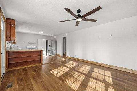 Tiny photo for 171 Keith Street, Dalton, GA 30721 (MLS # 1526619)
