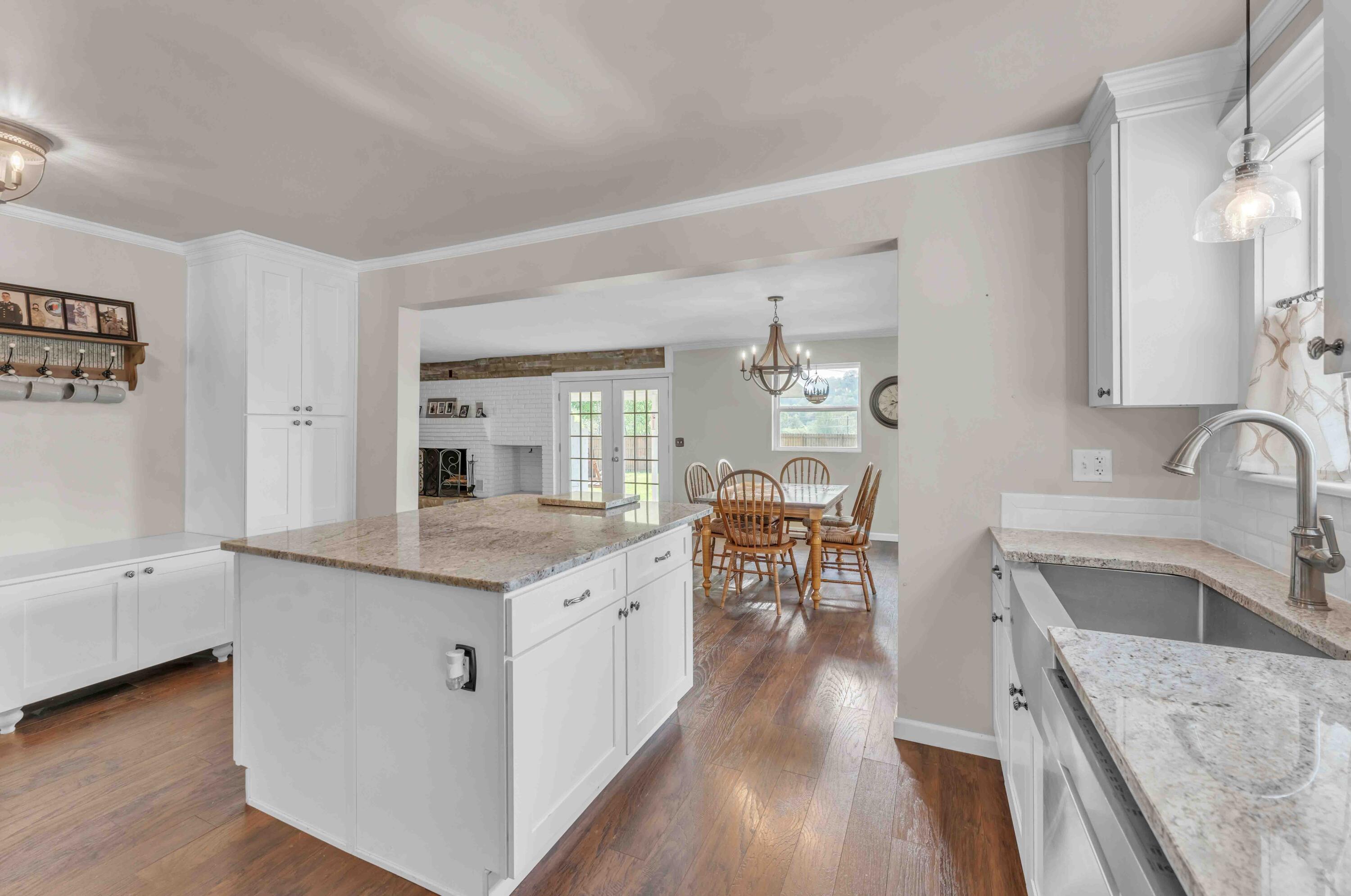425 Hillcrest Circle, Etowah, Tennessee image 6