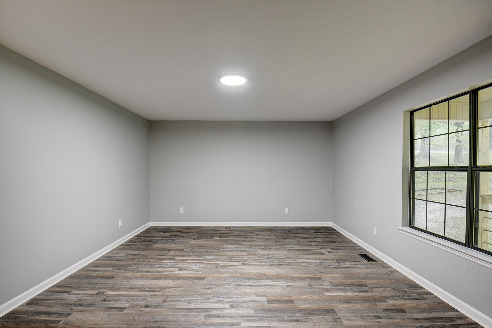 2008 Linwood Circle, Soddy Daisy, Tennessee image 2