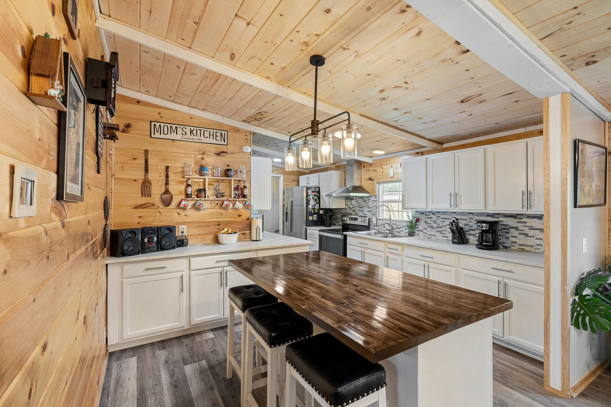 105 Massingale Road, Tellico Plains, Tennessee image 9