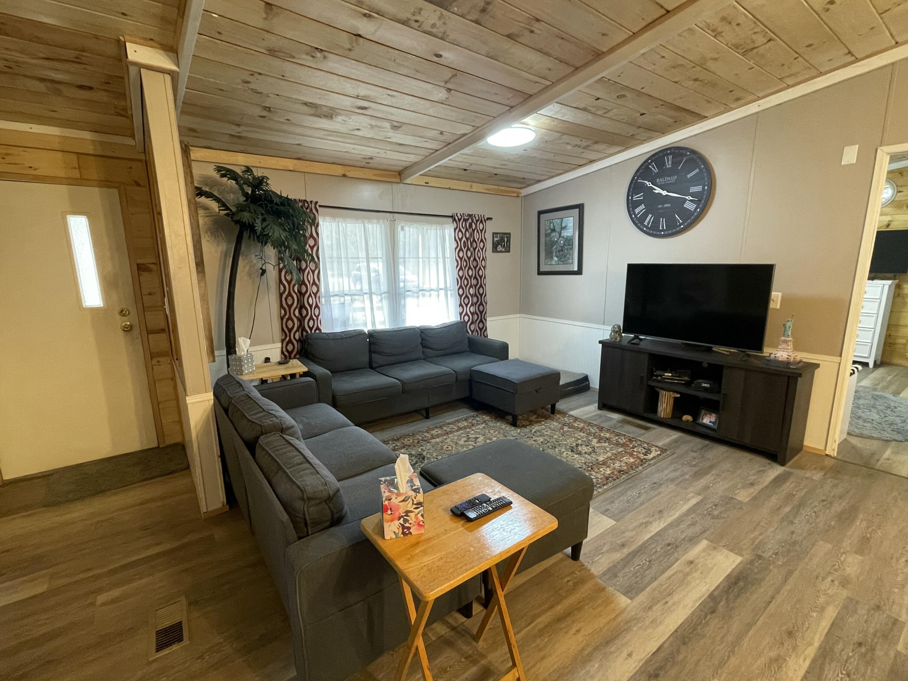 105 Massingale Road, Tellico Plains, Tennessee image 8
