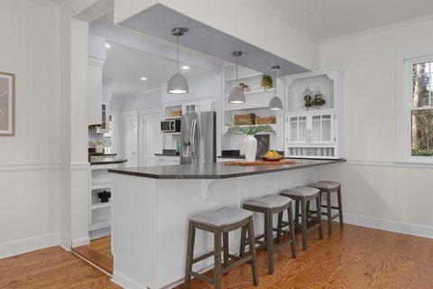 Tiny photo for 621 Mississippi Avenue, Signal Mountain, TN 37377 (MLS # 1526269)