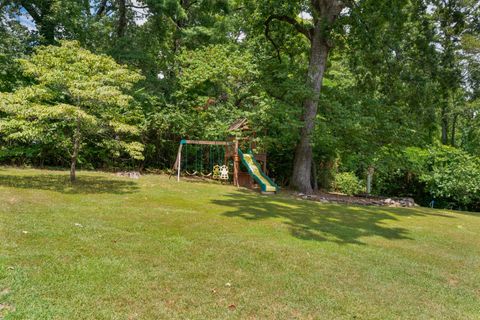 Tiny photo for 621 Mississippi Avenue, Signal Mountain, TN 37377 (MLS # 1526269)