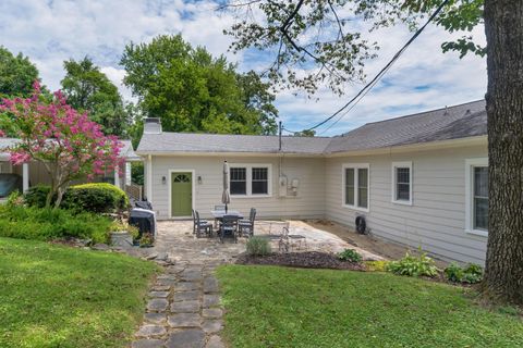 Tiny photo for 621 Mississippi Avenue, Signal Mountain, TN 37377 (MLS # 1526269)