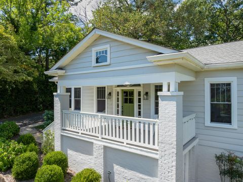 Tiny photo for 621 Mississippi Avenue, Signal Mountain, TN 37377 (MLS # 1526269)