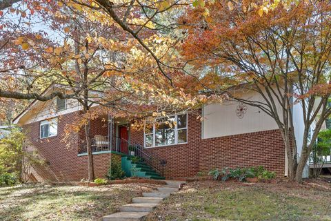 Photo of 1107 Elaine Trail, Chattanooga, TN 37421 (MLS # 1524008)