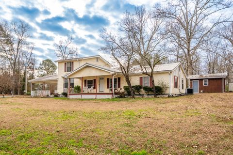 Photo of 22 Dobie Street, Tunnel Hill, GA 30755 (MLS # 1527819)
